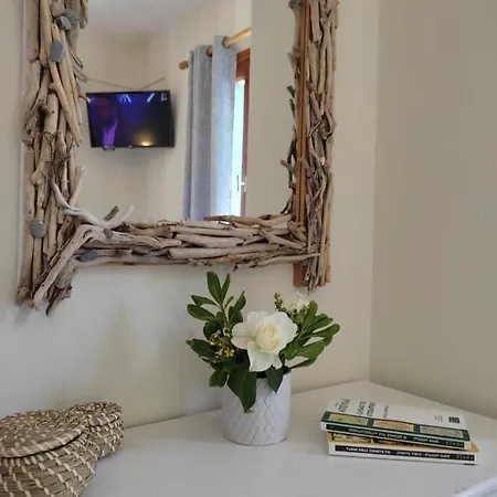 Dafnes Guest house