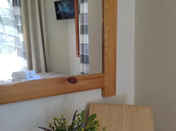 Dafnes Skopelos Town