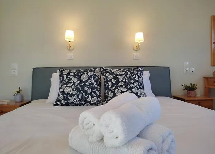 Dafnes Guest house Skopelos Town